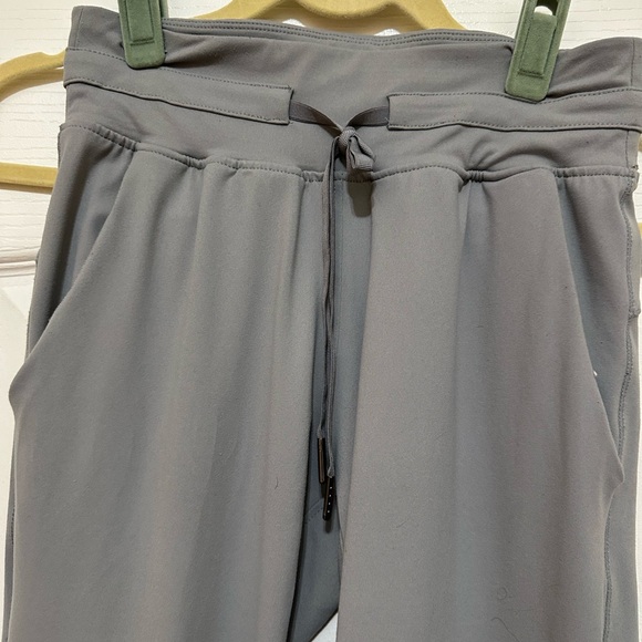 Zyia jogger like new! I have only worn them a couple of times. Smoke free home - Picture 4 of 4